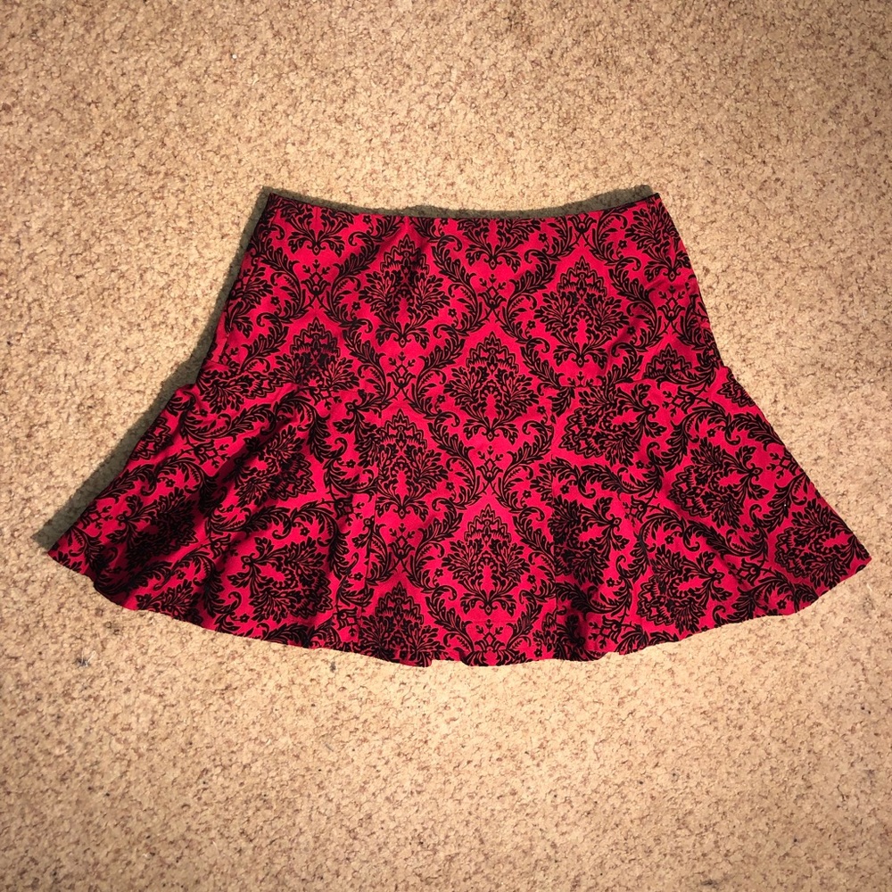 Forever 21 mini skirt❤️ NEVER WORN